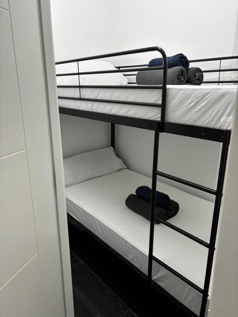 Local Adaptado Madrid Dış mekan fotoğraf